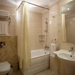 Gunes House فندق 2*