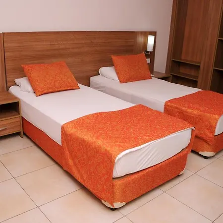 Gunes House Отель