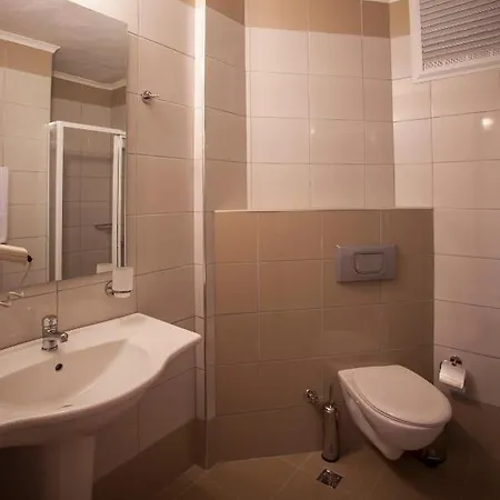 Gunes House 2* אלאניה