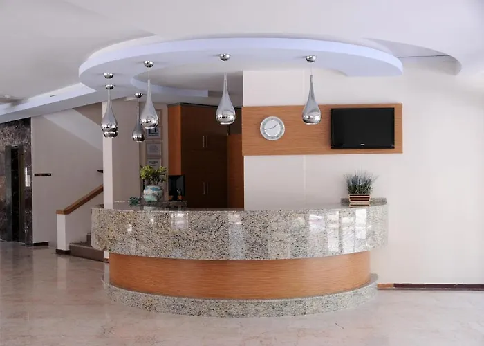 Gunes House Hotell 2*