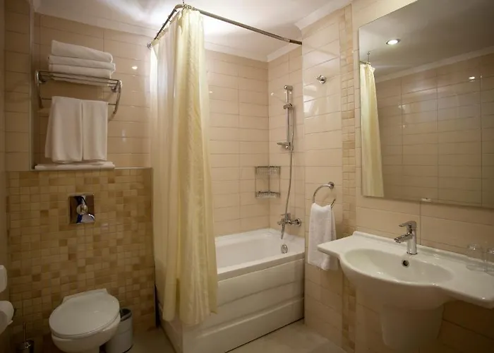 Gunes House Szálloda 2*