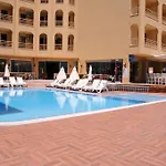 Gunes House Hotel