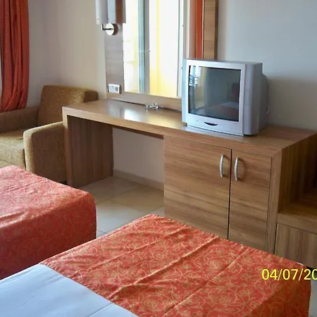 Gunes House Hotel
